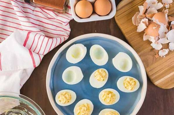 ce alimente pot fi consumate într-o dietă cu ouă