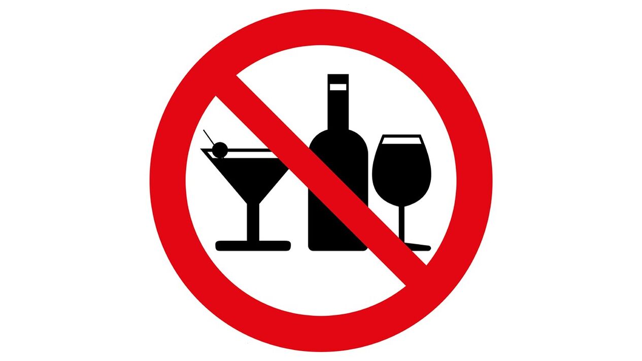 Consumul de băuturi alcoolice este interzis în dieta Dukan